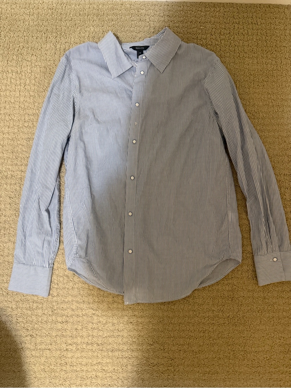 RW&CO Blue Pinstripe Dress Shirt - Classic Button-Down